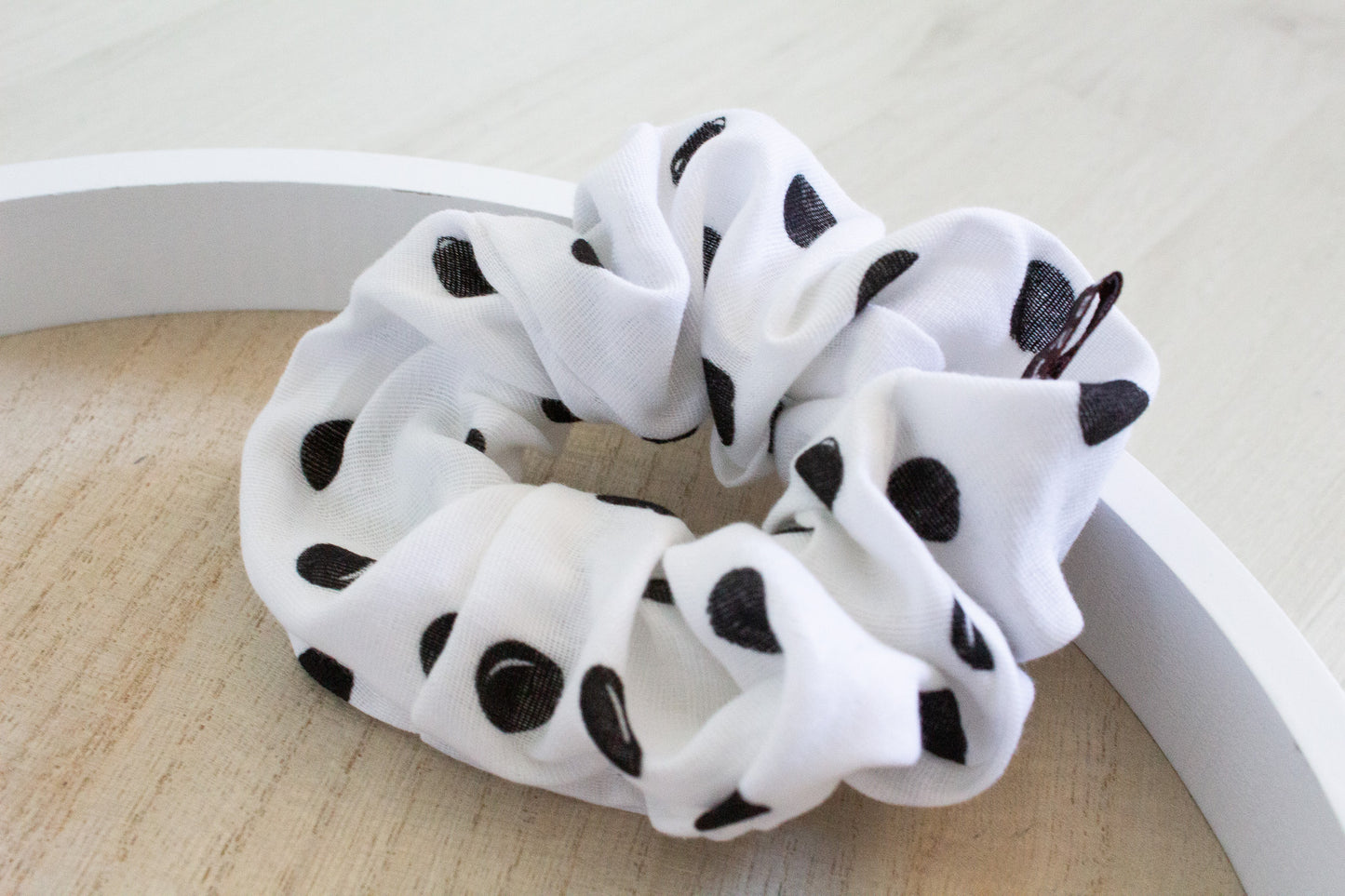 Haargummi Scrunchie aus hochwertigen Musselin handmade in Deutschland