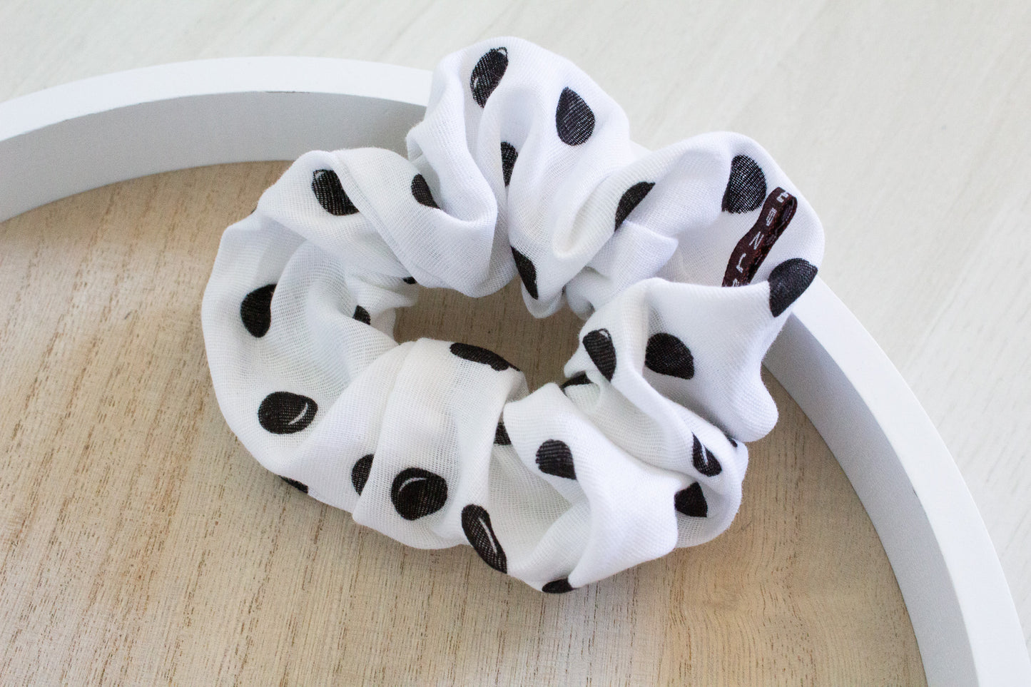 Haargummi Scrunchie aus hochwertigen Musselin handmade in Deutschland