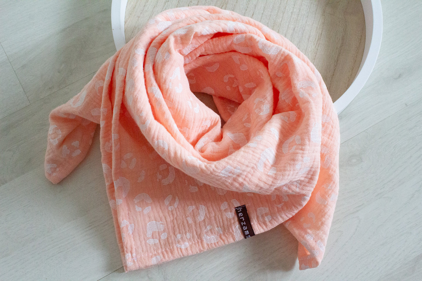 Musselintuch für Kinder 1-6 Jahre aus besonders kuschelig weichen Baumwollmusselin mit viel Liebe für Dich einzigartig angefertigt in Deutschland