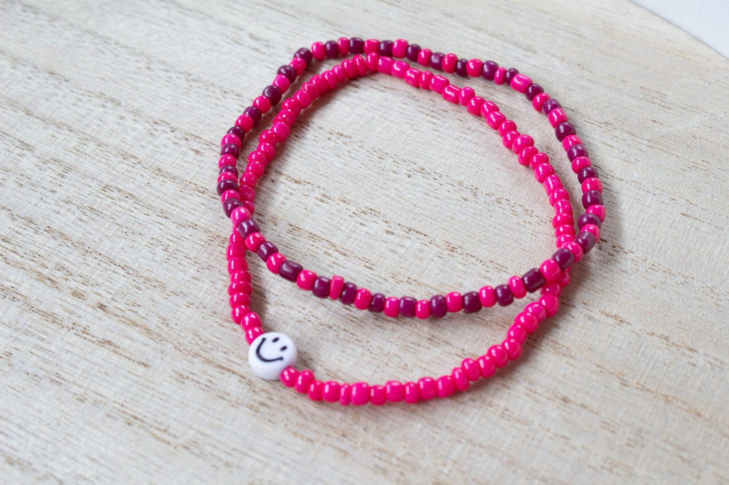 Buntes Perlenarmband Multicolor pink, pflaume