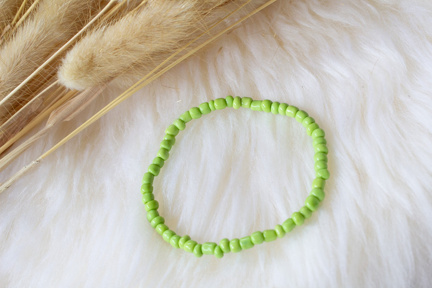 Perlenarmband grün