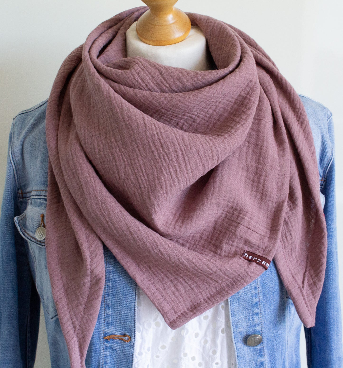 Leichtes Dreieckstuch Musselintuch handgenäht für Erwachsene aus besonders kuschelig weichen Baumwollmusselin mit viel Liebe für Dich einzigartig angefertigt in Deutschland