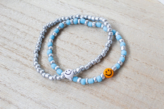Buntes Perlenarmband Multicolor mit Smiley orange
