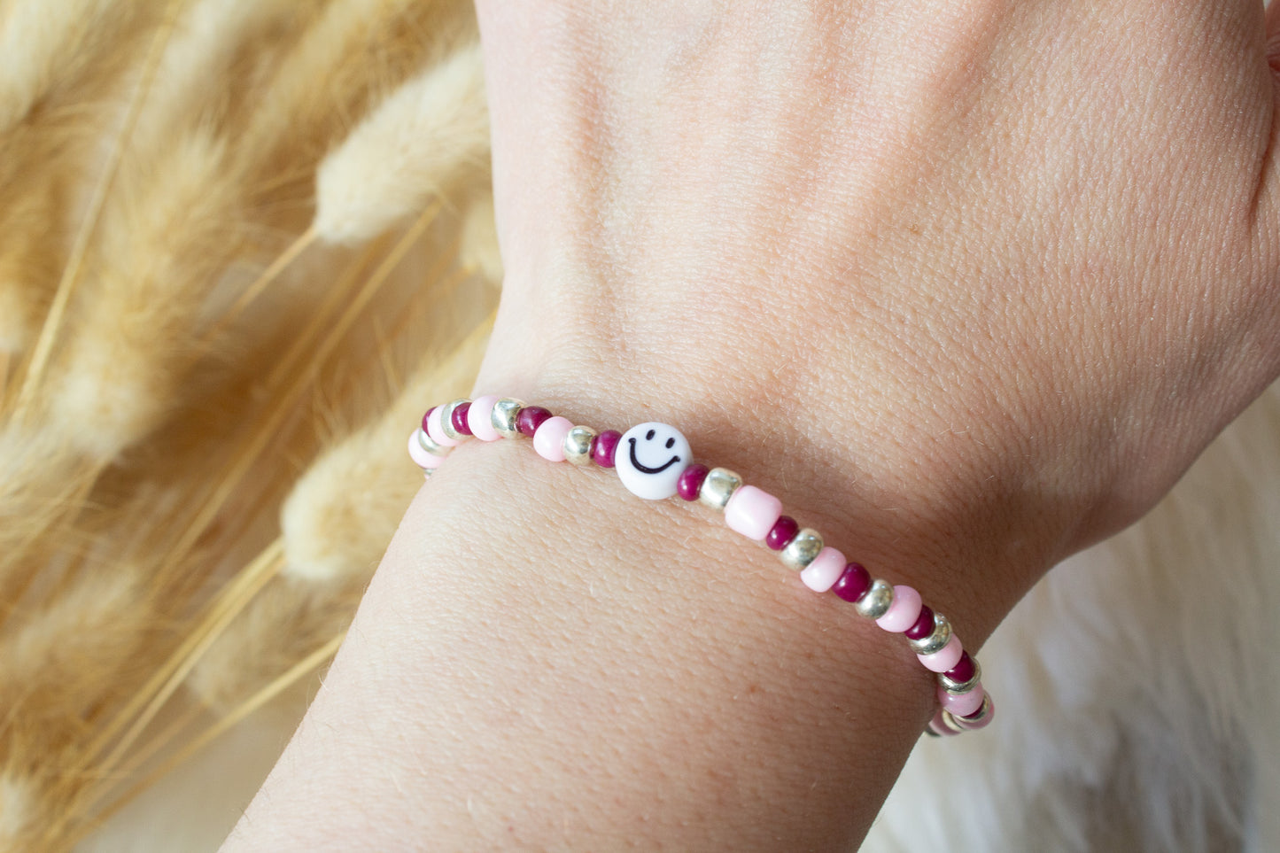 Buntes Perlenarmband multicolor rosa, silber, pflaume