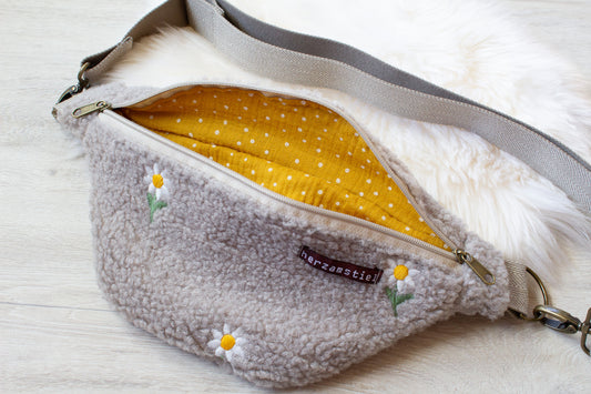 Bauchtasche Blumen aus weichem Teddyfleece und Musselin