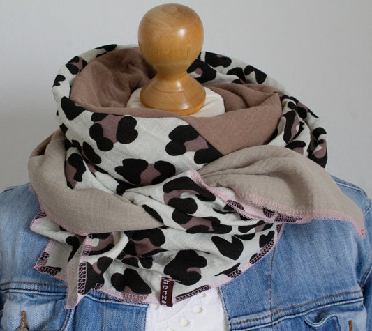 Handgenähtes XXL-Musselintuch für Erwachsene aus besonders kuschelig weichen Baumwollmusselin mit viel Liebe für Dich einzigartig angefertigt in Deutschland