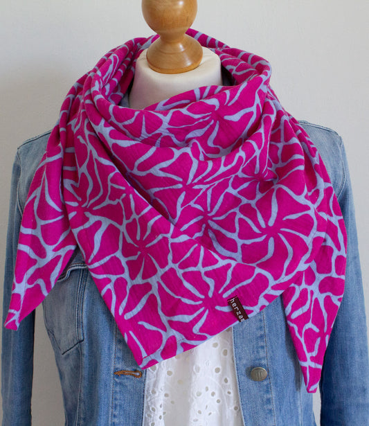 Leichtes Dreieckstuch Musselintuch handgenäht für Erwachsene aus besonders kuschelig weichen Baumwollmusselin mit viel Liebe für Dich einzigartig angefertigt in Deutschland